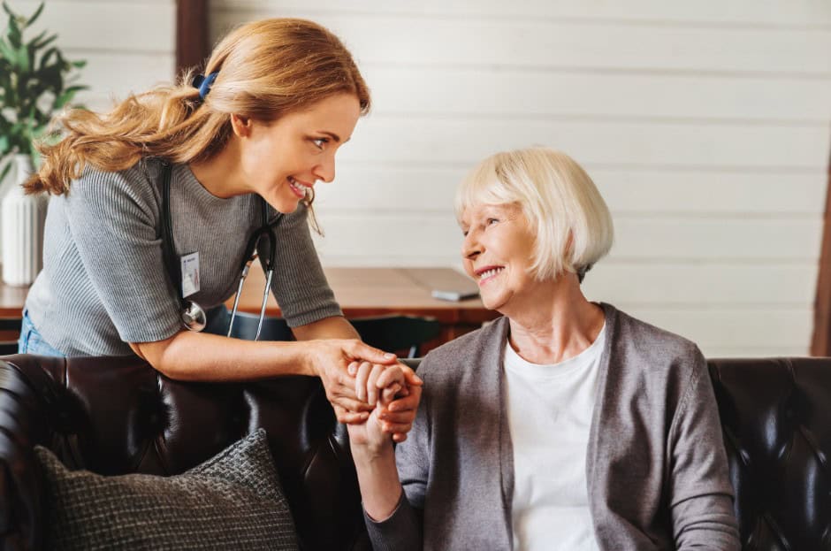 9 Greatest Benefits of Live-in Care for the Elderly